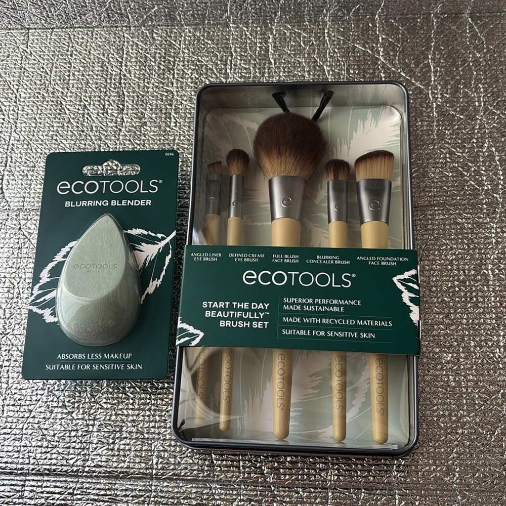Eco Tools Brushes & Blender